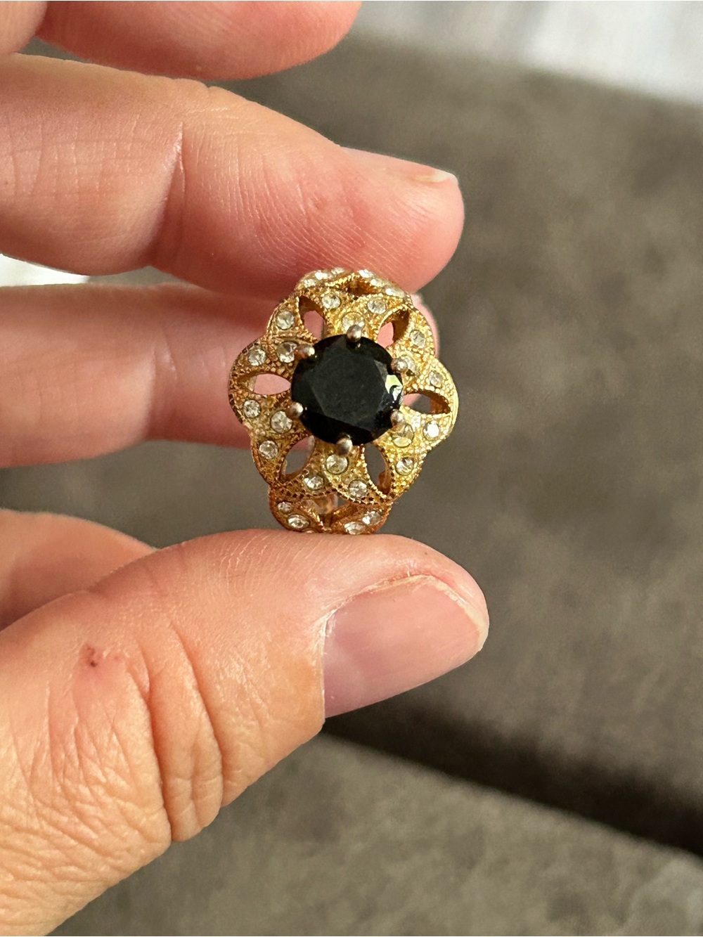 4/$100 Gold-Tone Black Stone Ring with Pave Accents size 7 3/4 - Picture 9 of 9